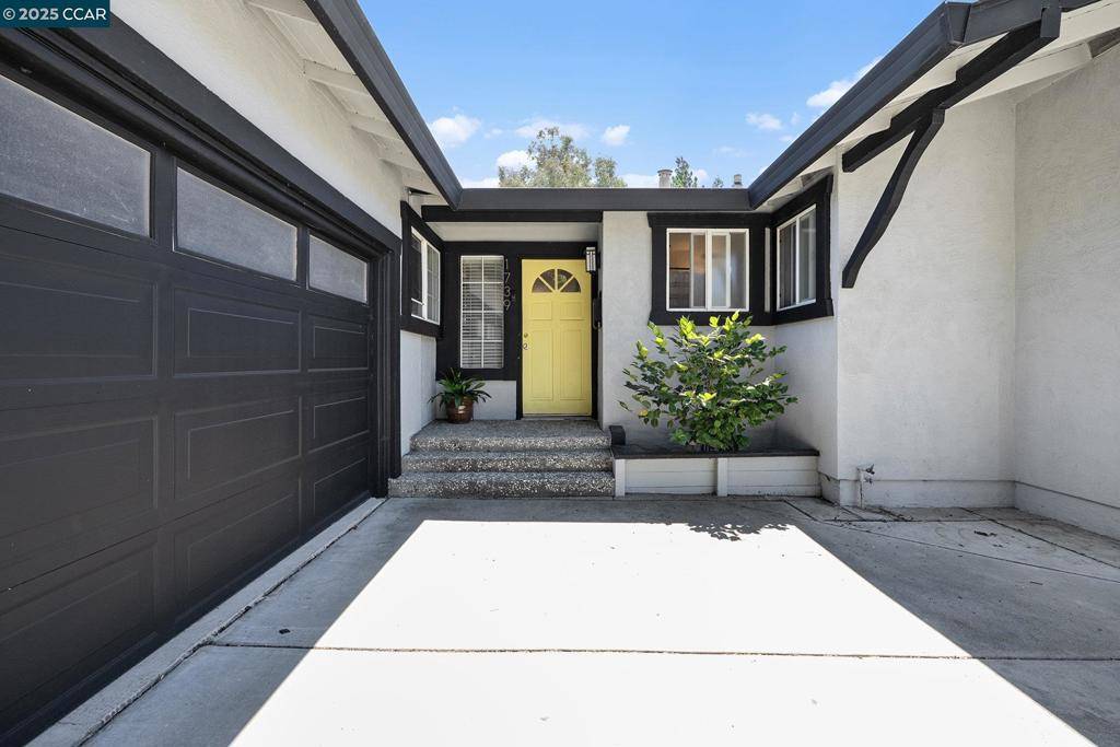 Concord, CA 94519,1739 Lynwood Dr