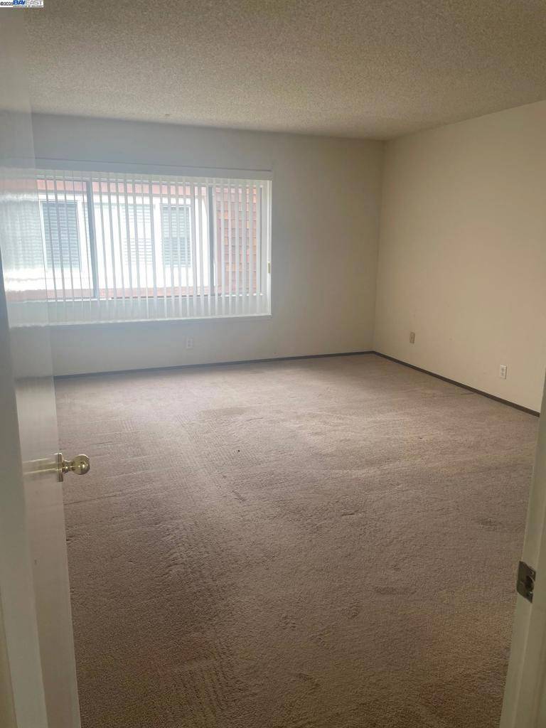 San Leandro, CA 94577,Address not disclosed