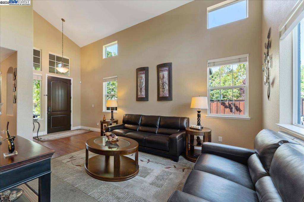 Livermore, CA 94551,6426 Owl Way