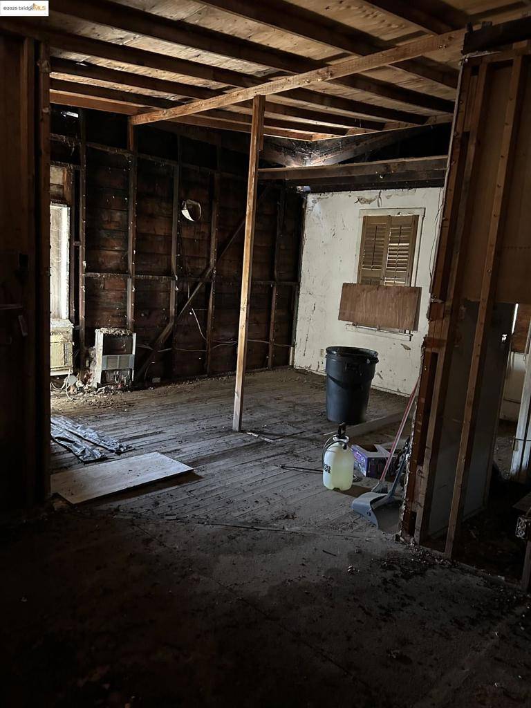 Isleton, CA 95641,39 Main St