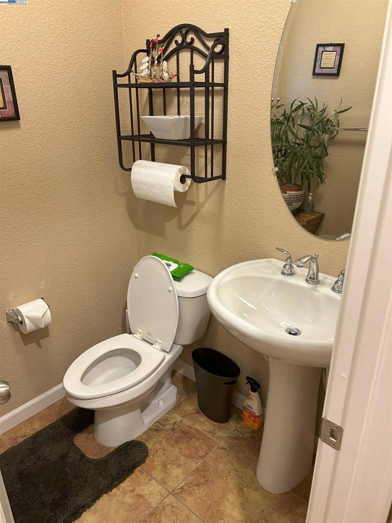 Vallejo, CA 94591,1279 Eucalyptus Dr