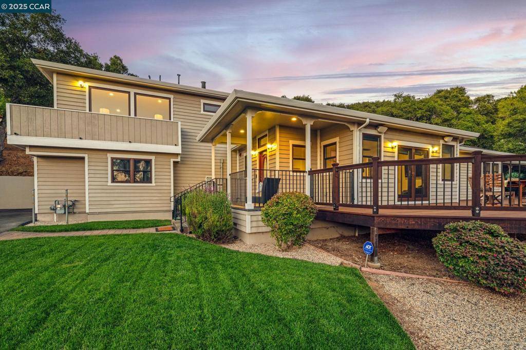 Hayward, CA 94542,3981 Amyx Ct