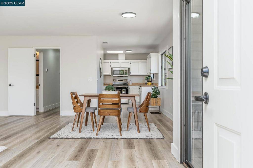 Sonoma, CA 95476-6405,585 Studley St #4