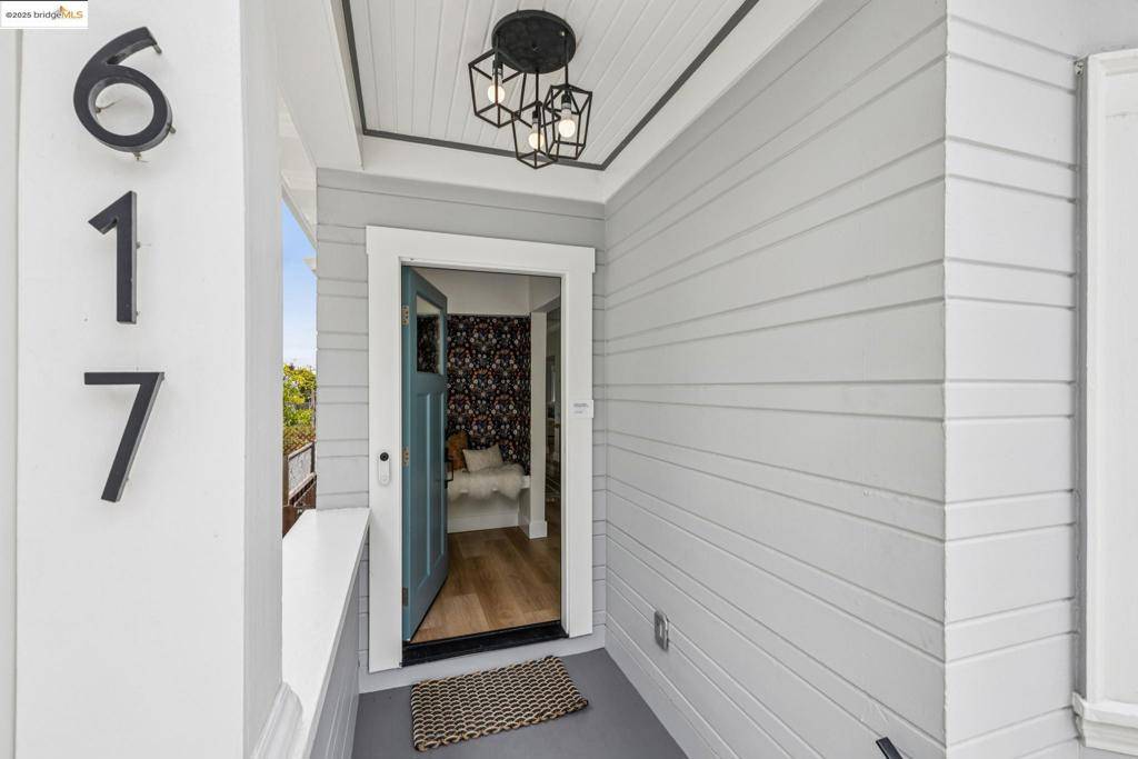 Oakland, CA 94609,617 59th St