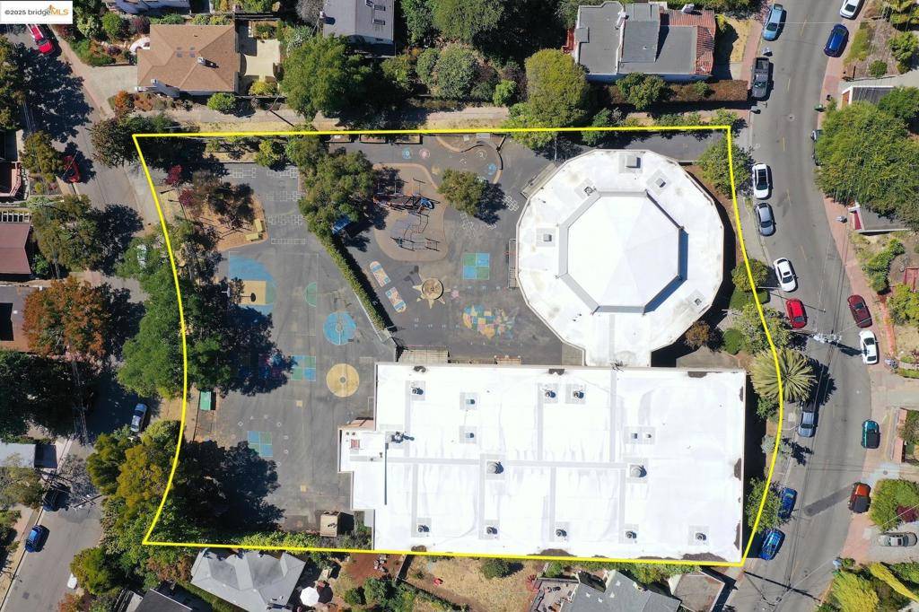 Berkeley, CA 94707,1130 Oxford