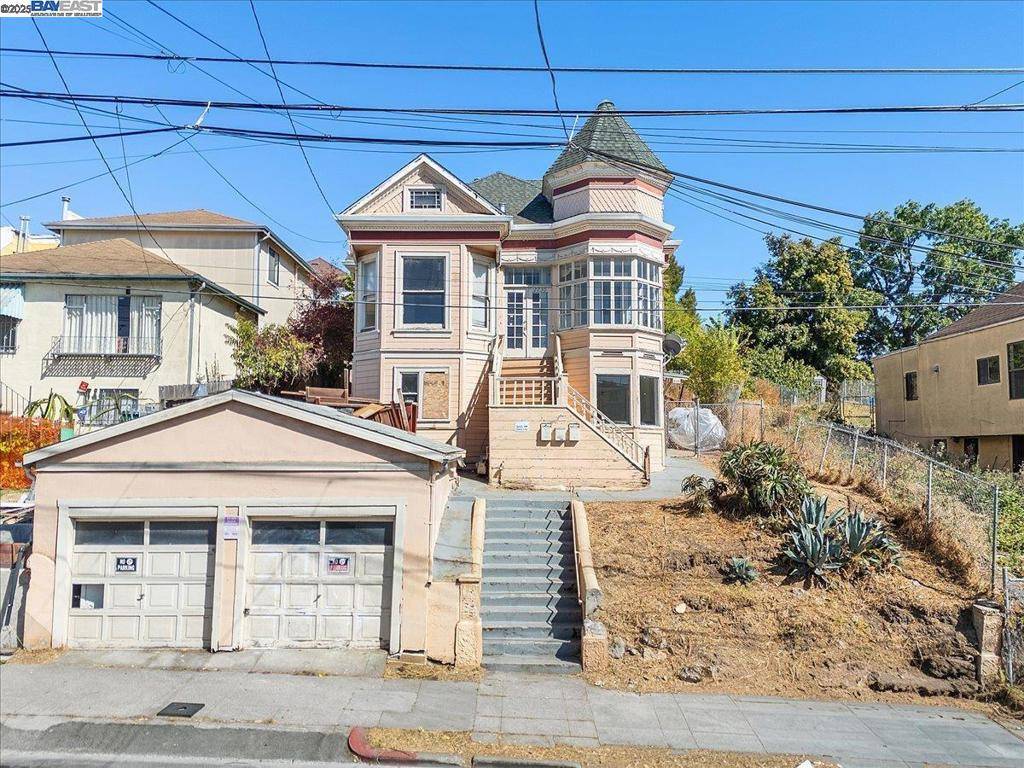 Oakland, CA 94606,2230 23Rd Ave