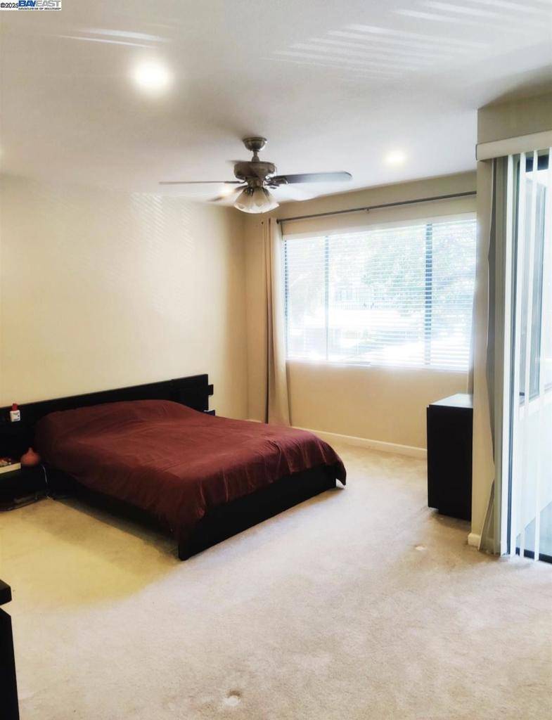 Fremont, CA 94536,3663 Oakwood Ter #211