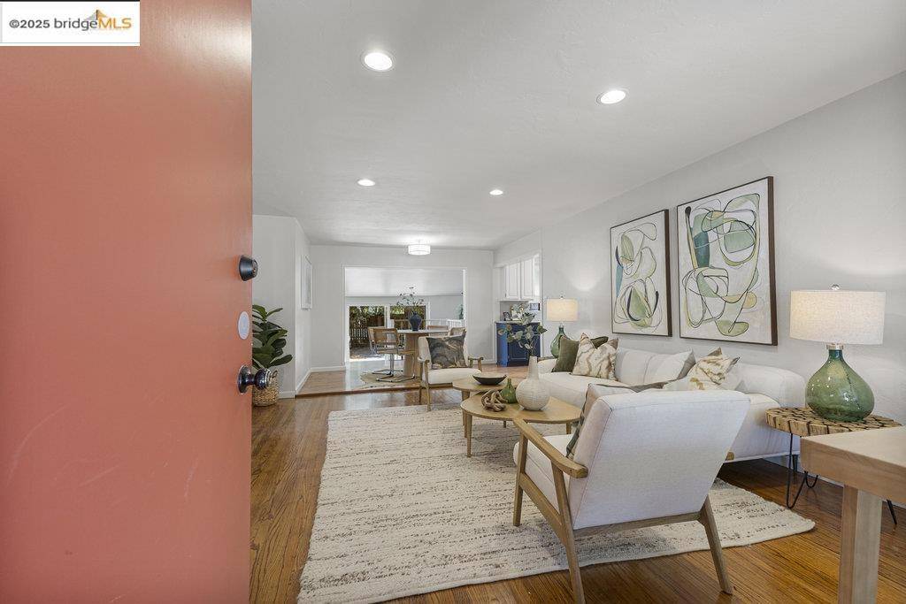 Novato, CA 94945,615 Manuel Dr
