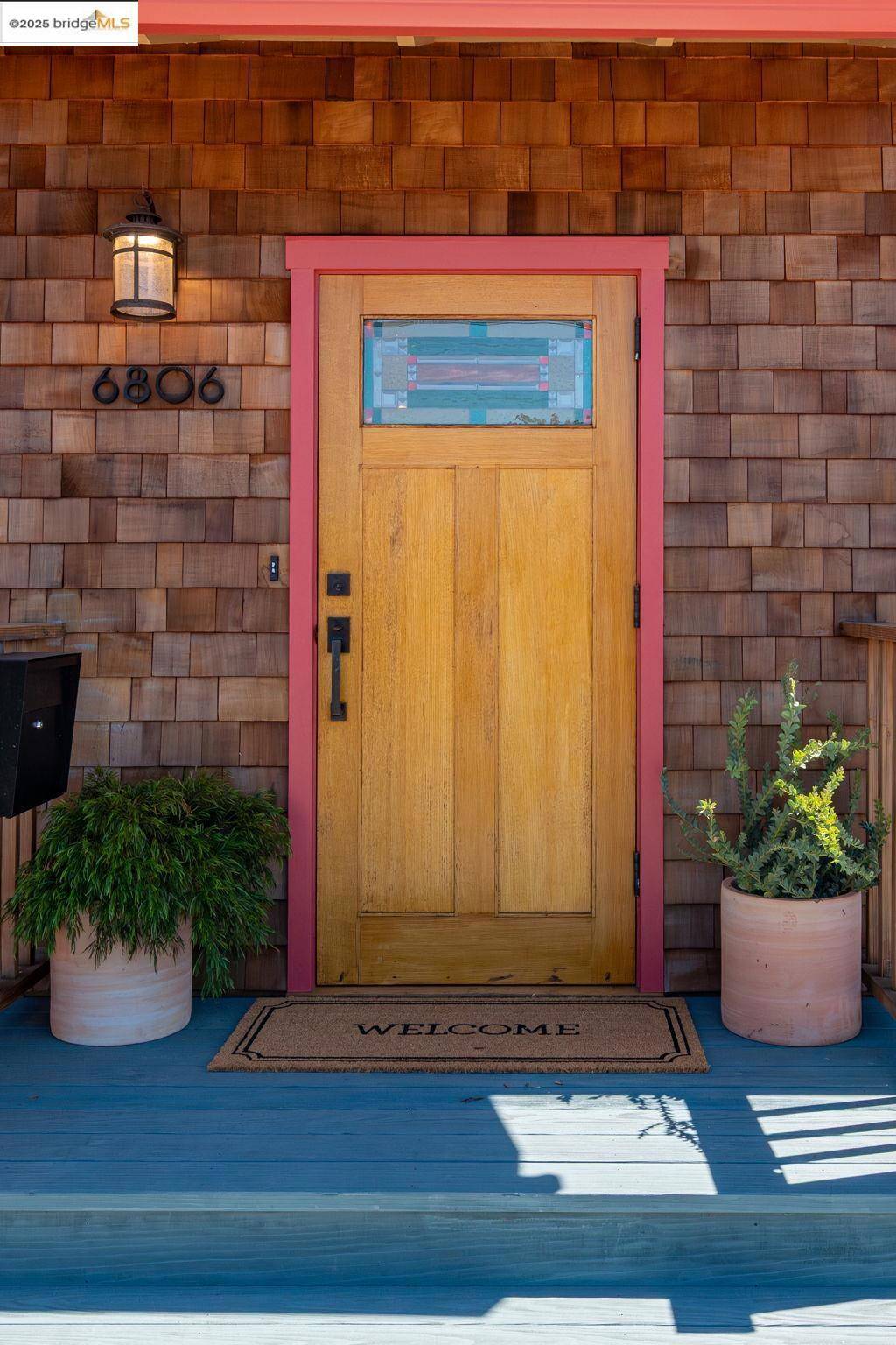 El Cerrito, CA 94530,6806 Gladys