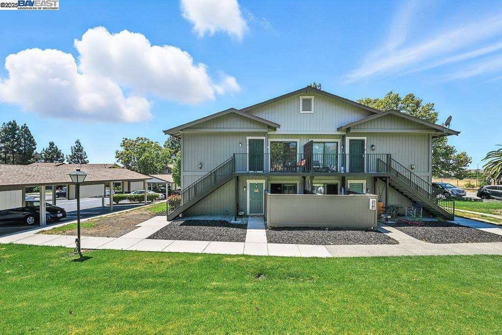 Union City, CA 94587,138 Donoso