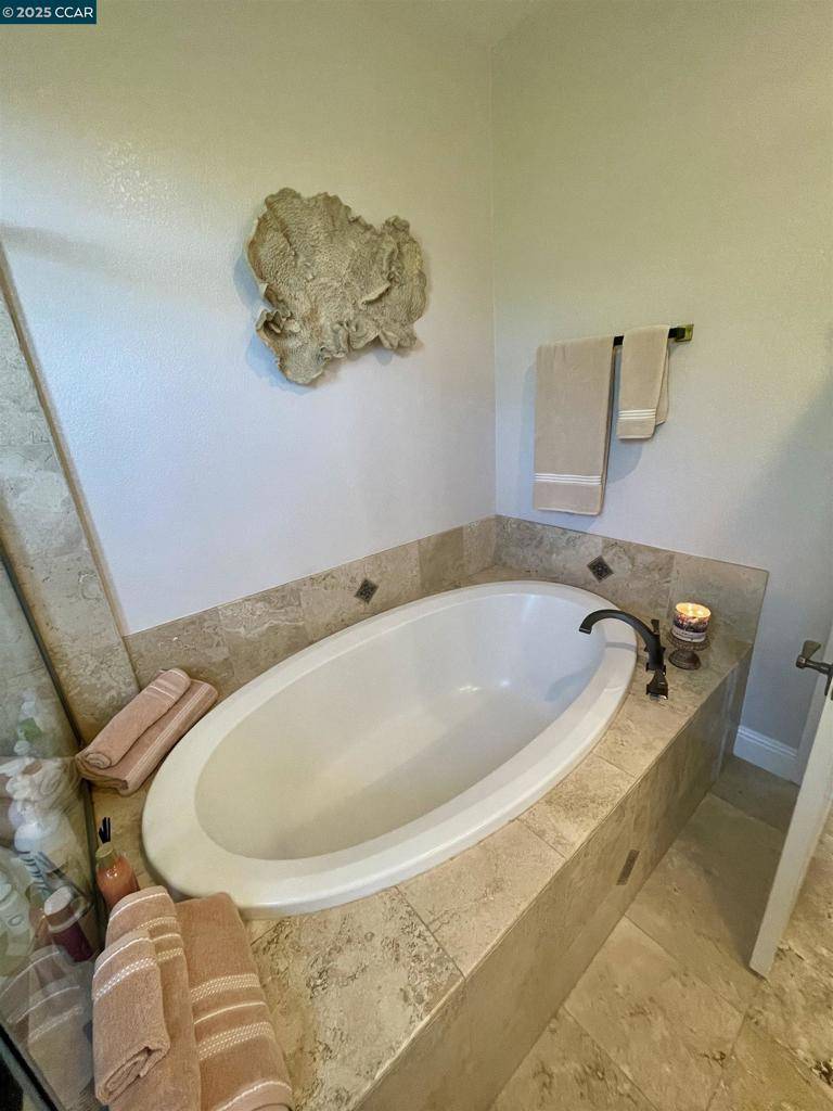 Vallejo, CA 94591,2365 Lansdowne Pl