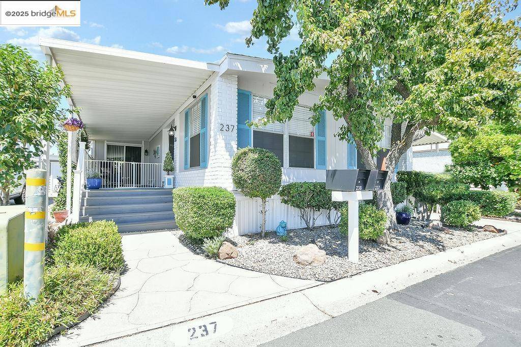 Pittsburg, CA 94565-9999,237 Aloha Way