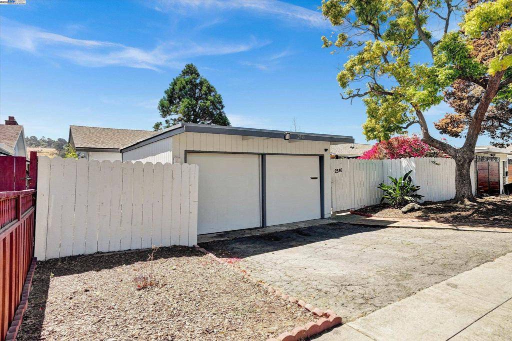 Richmond, CA 94806,2540 Moyers Rd