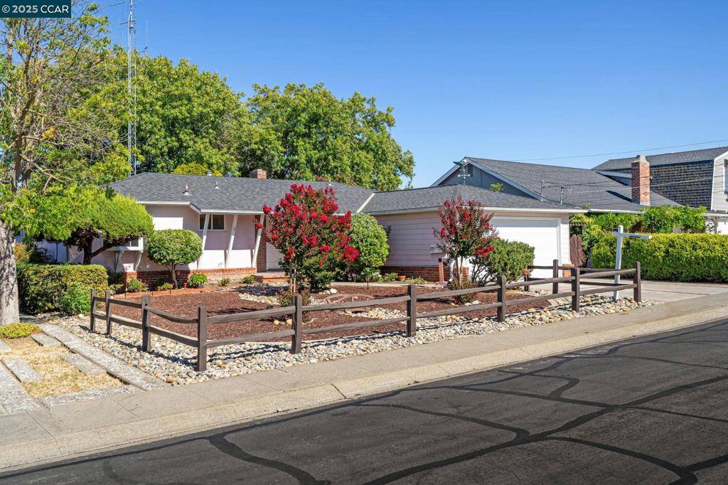 Concord, CA 94519,3182 Hillview Ct