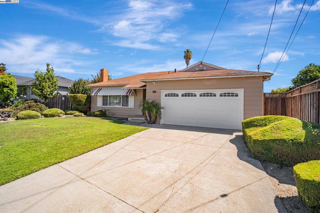 San Lorenzo, CA 94580,15586 Via Madeline