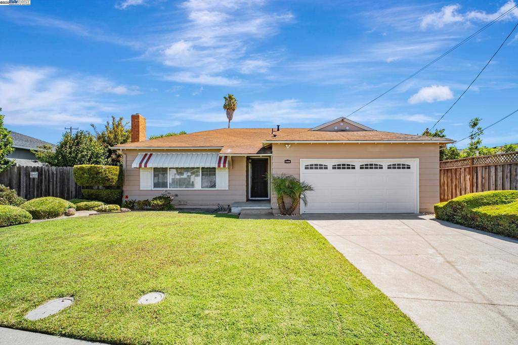 San Lorenzo, CA 94580,15586 Via Madeline