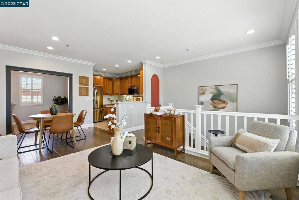 Walnut Creek, CA 94597-6700,13 Oak Treat Ct