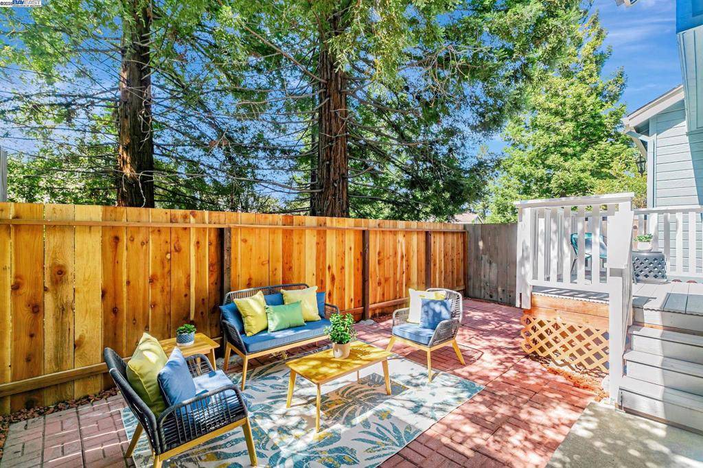 Fremont, CA 94539,636 Praderia Cir