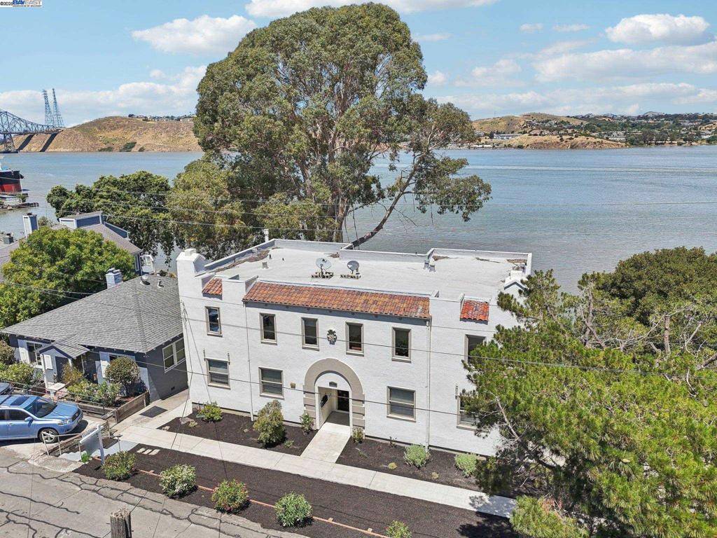 Crockett, CA 94525,352 Winslow St