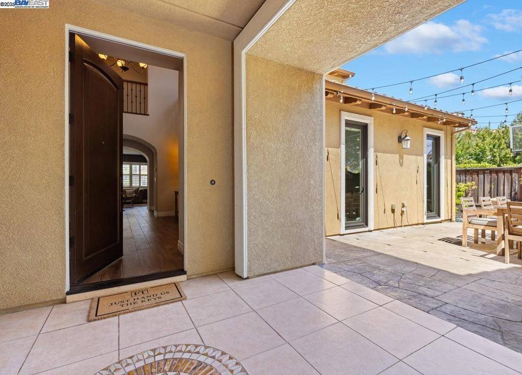 San Ramon, CA 94582,7563 Balmoral Way