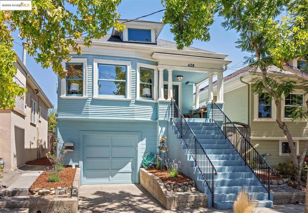 Oakland, CA 94618,428 Cavour St