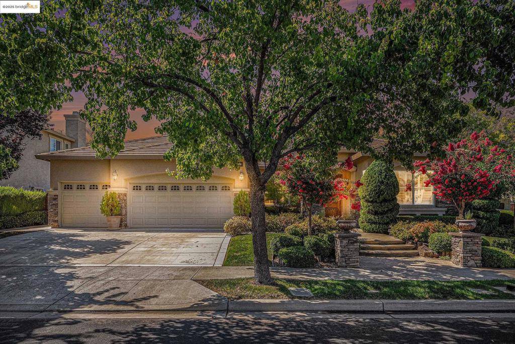 Brentwood, CA 94513,2040 Great Meadow Lane