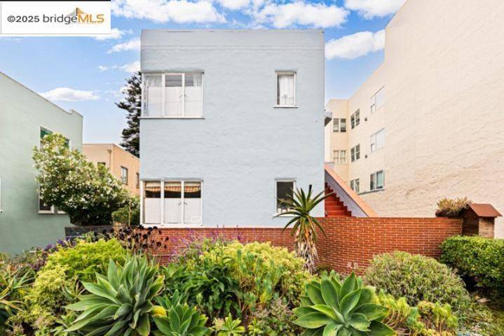 Berkeley, CA 94709,1682 Oxford St