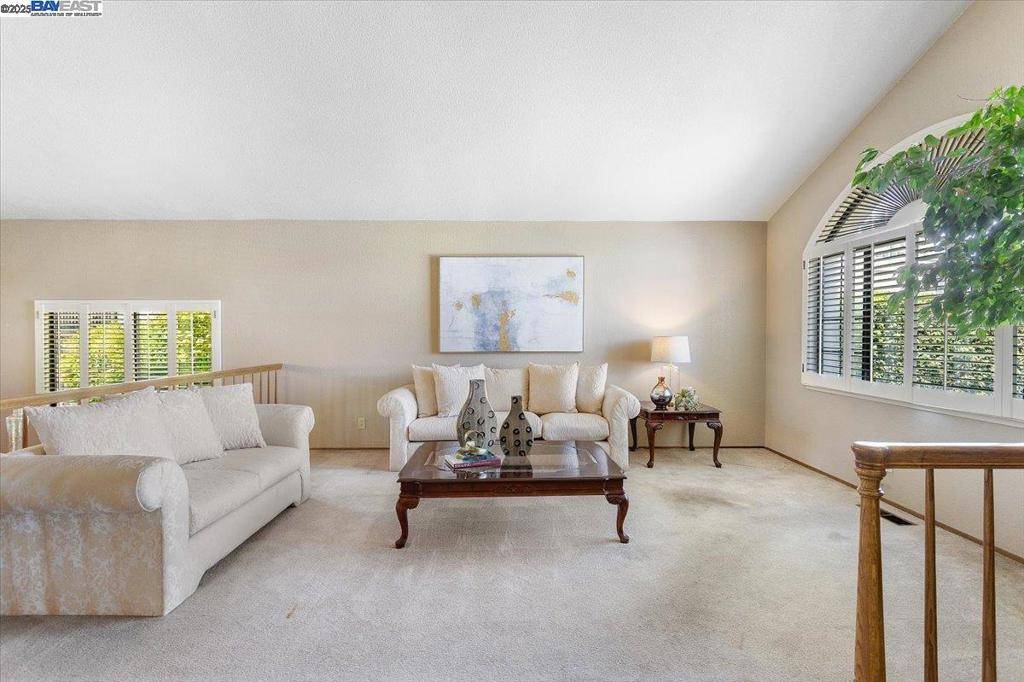 Castro Valley, CA 94552,6444 Boone Dr
