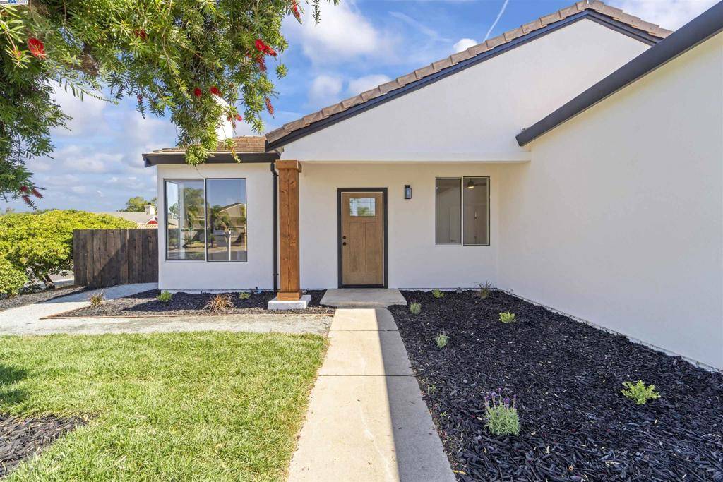 Oakley, CA 94561,301 Lakespring Pl