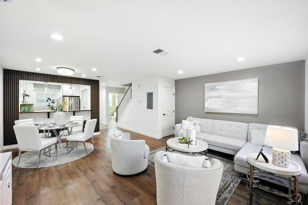Sunnyvale, CA 94087,865 Carlisle Way #128