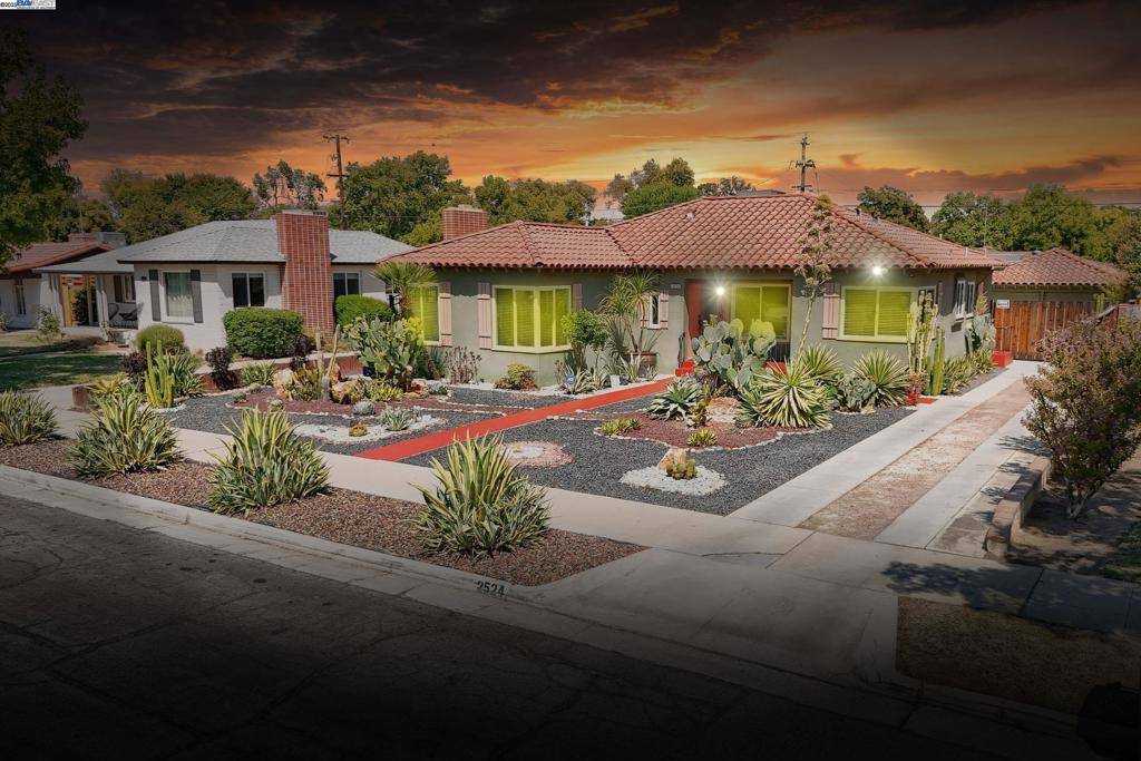 Fresno, CA 93705,2524 N Vagedes Ave