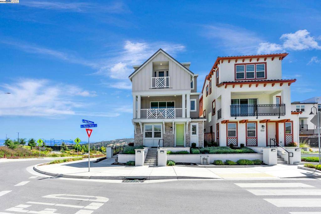 San Ramon, CA 94583,1002 Mary Beth Ter
