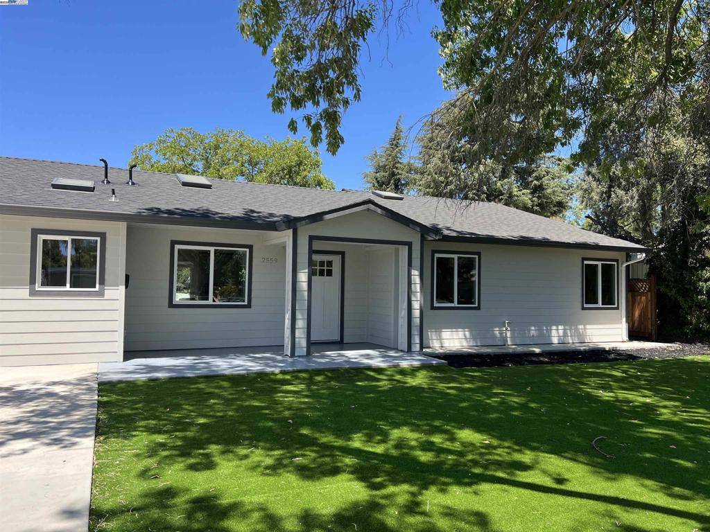 Concord, CA 94520,2559 Lynn Ave