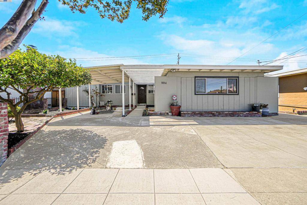 Hayward, CA 94541,804 Bluefield Ln