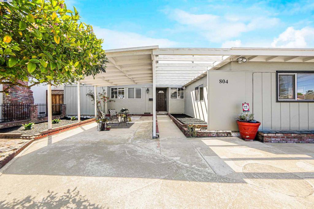 Hayward, CA 94541,804 Bluefield Ln