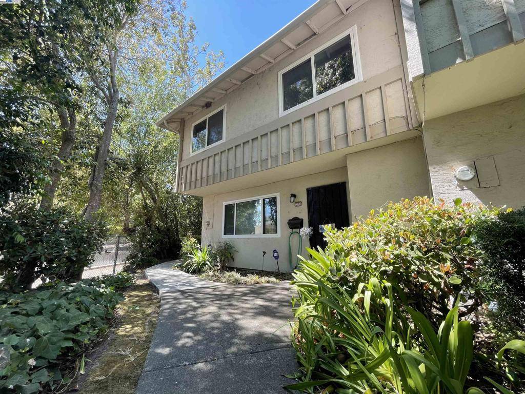 San Lorenzo, CA 94580,Address not disclosed