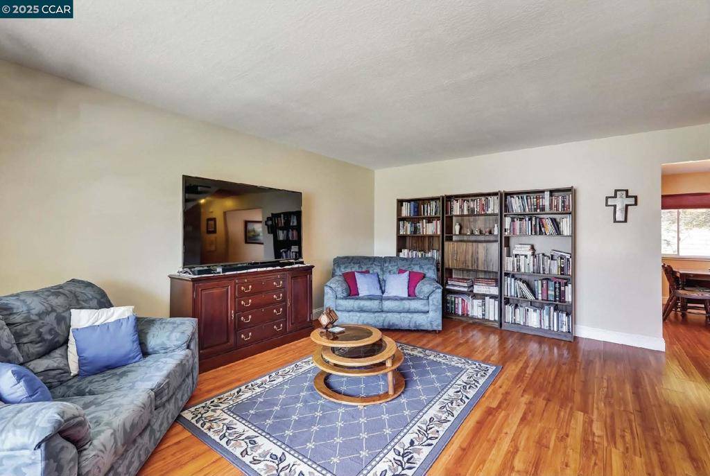 Walnut Creek, CA 94598,1533 Longford Ct