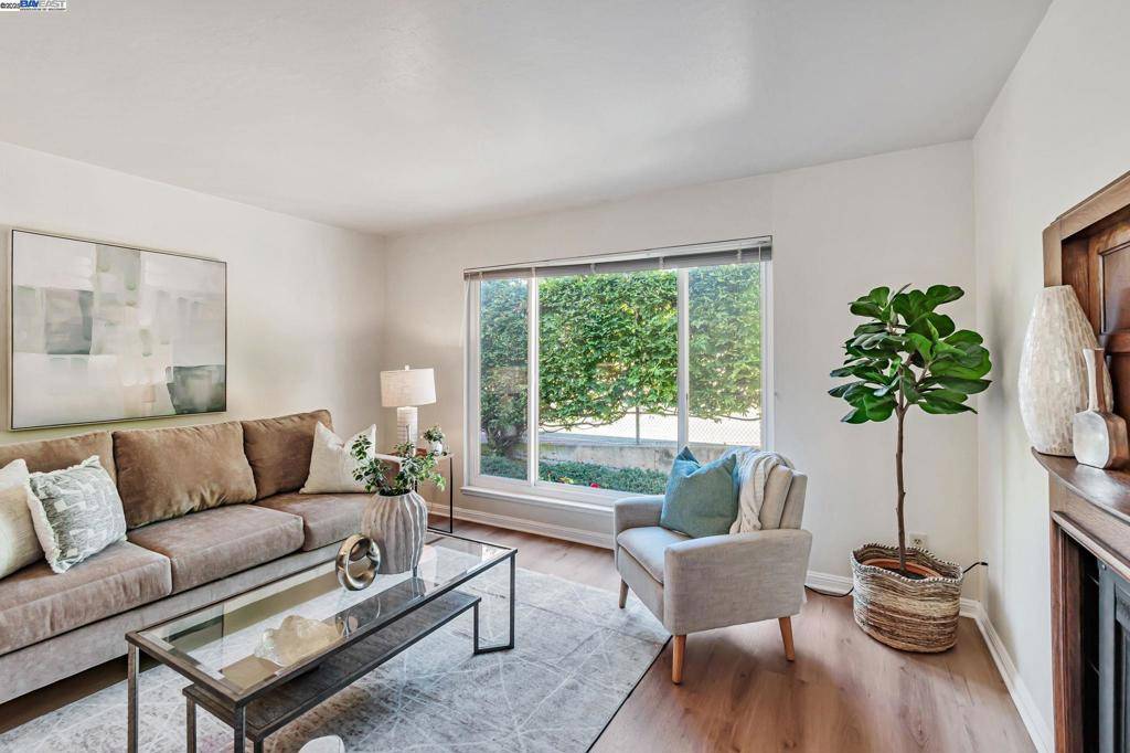 Oakland, CA 94605,7610 Mountain Blvd #2