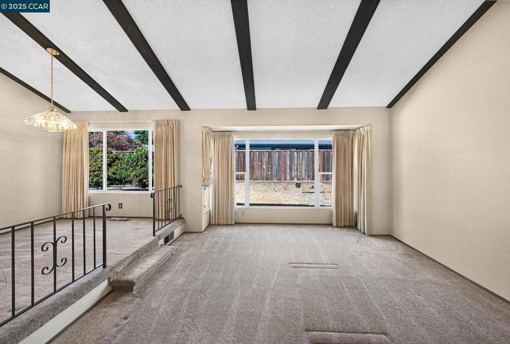 San Ramon, CA 94583,9887 Broadmoor Dr