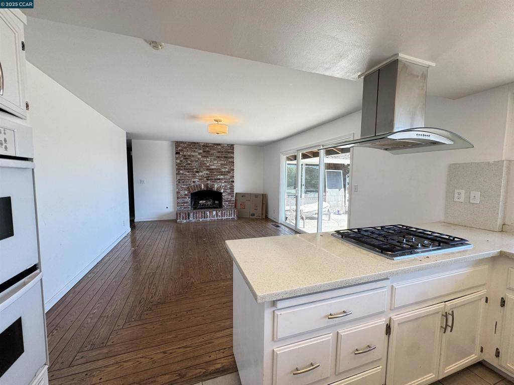 Moraga, CA 94556,269 Birchwood Dr