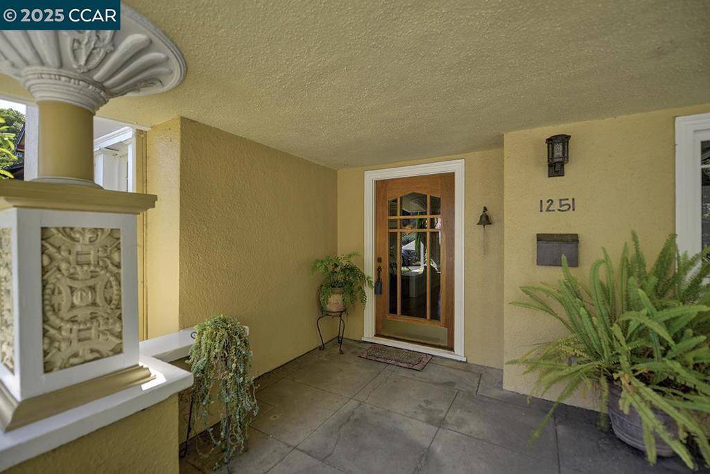 Martinez, CA 94553,1251 ESCOBAR STREET