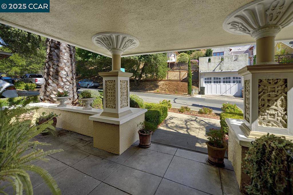 Martinez, CA 94553,1251 ESCOBAR STREET