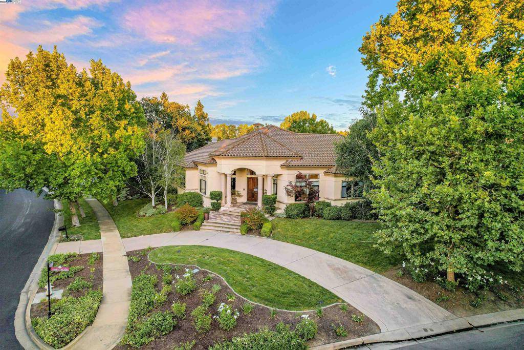Pleasanton, CA 94566,964 Piemonte Dr