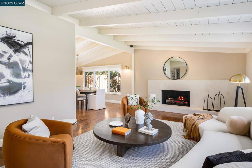 Alamo, CA 94507,9 Saint Andrews Pl