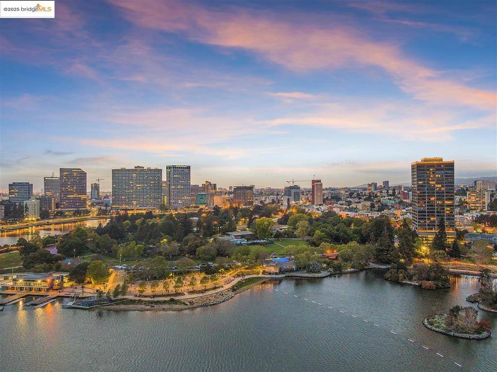 Oakland, CA 94610,565 Bellevue Ave. #1502