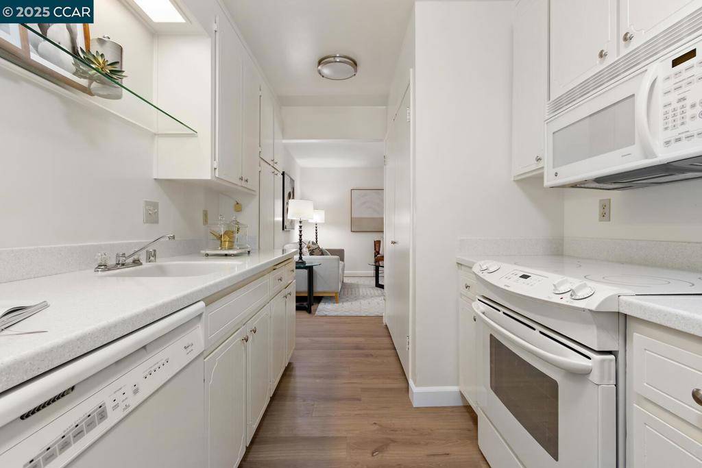 Walnut Creek, CA 94597,1741 Holland Cir