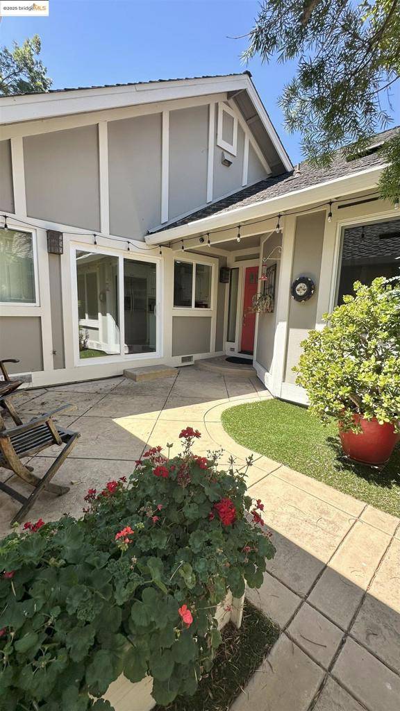Danville, CA 94526,706 Lakeside Ct