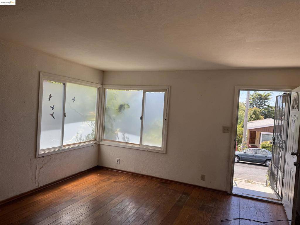 Richmond, CA 94805,1909 Francisco Way
