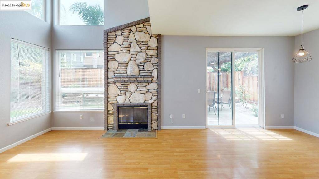 Brentwood, CA 94513-9999,1032 TWINBRIDGE COURT