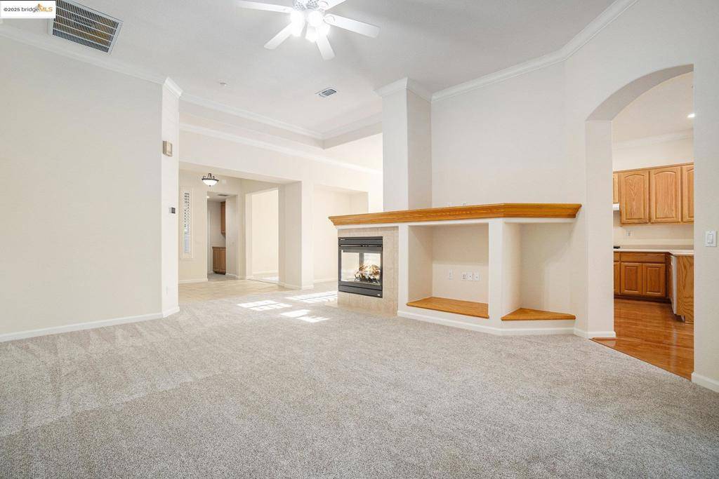 Brentwood, CA 94513,1007 Centennial Dr
